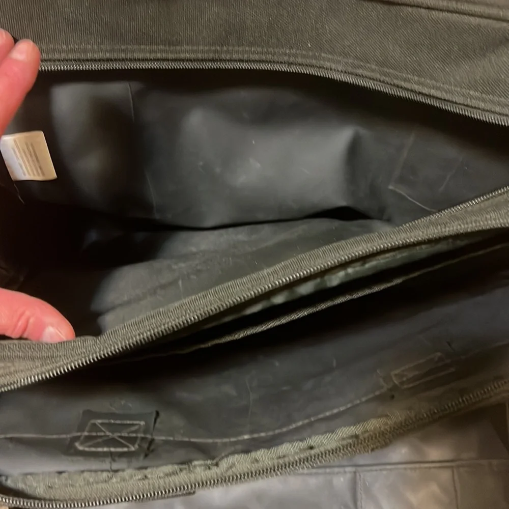 Eddie Bauer Shoulder Computer Bag